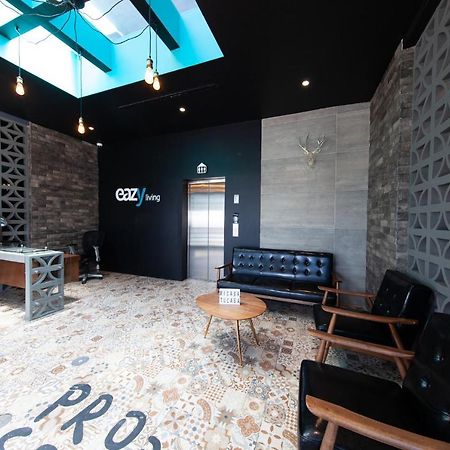 Eazy Living Tijuana Centro Exterior foto
